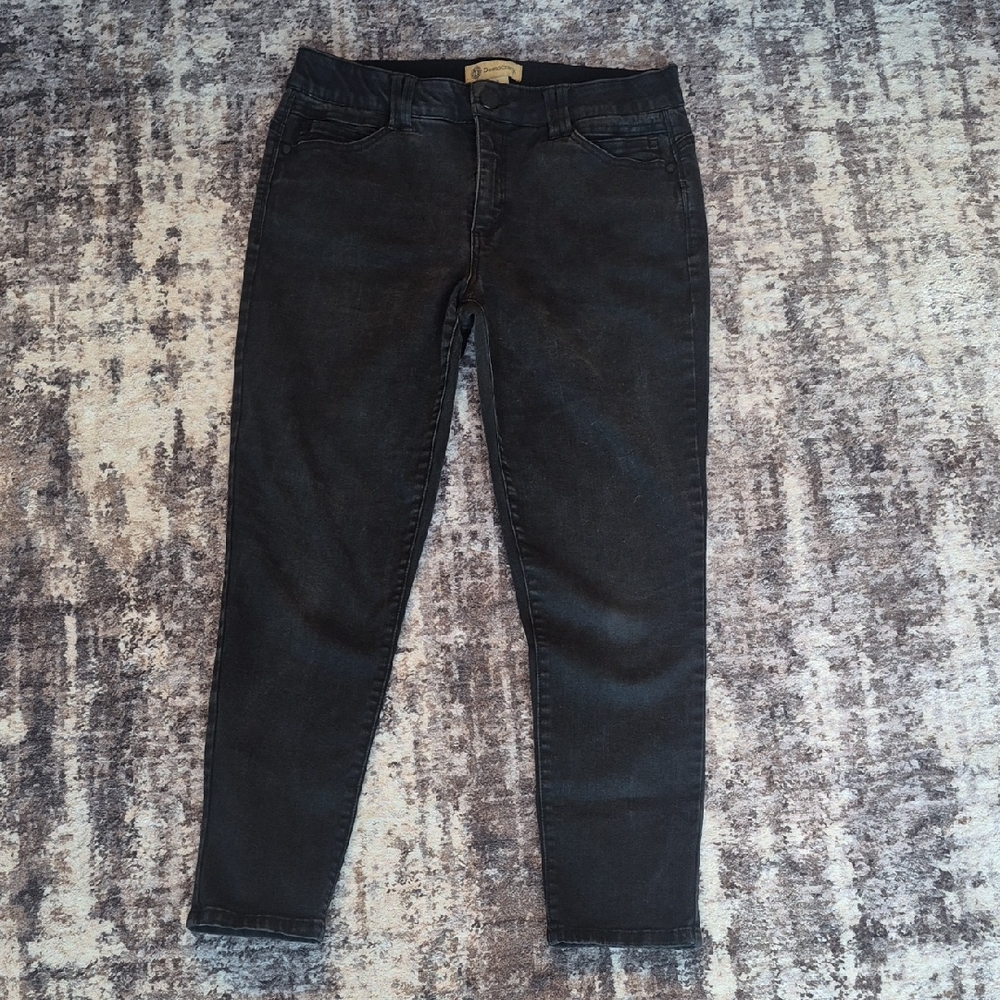 Democracy Dark Wash Skinny Jeans